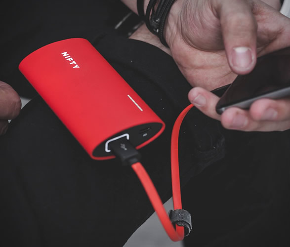 nifty-mobile-charger-2.jpg | Image