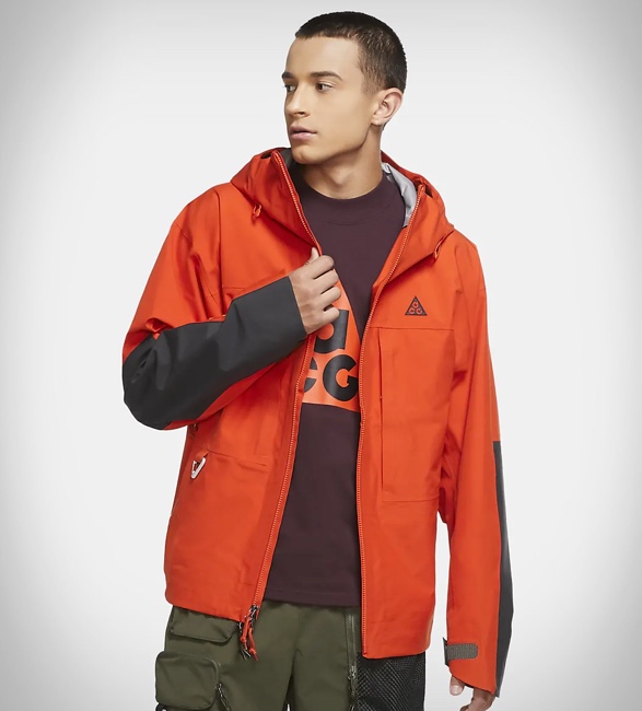 nike-acg-misery-ridge-jacket-8.jpg