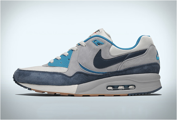 Air max light easter purple sale