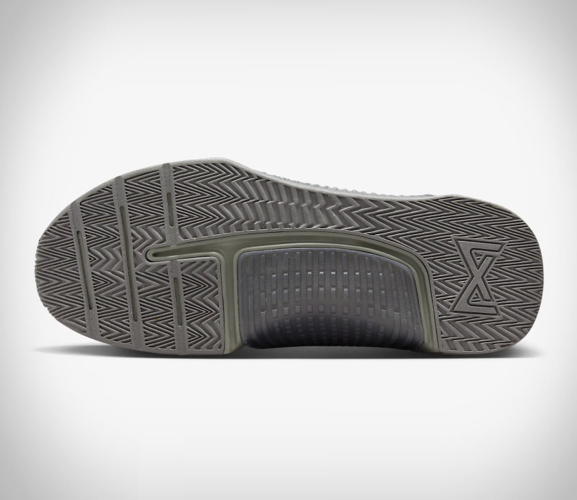 nike-metcon-9-workout-shoes-3.jpeg | Image