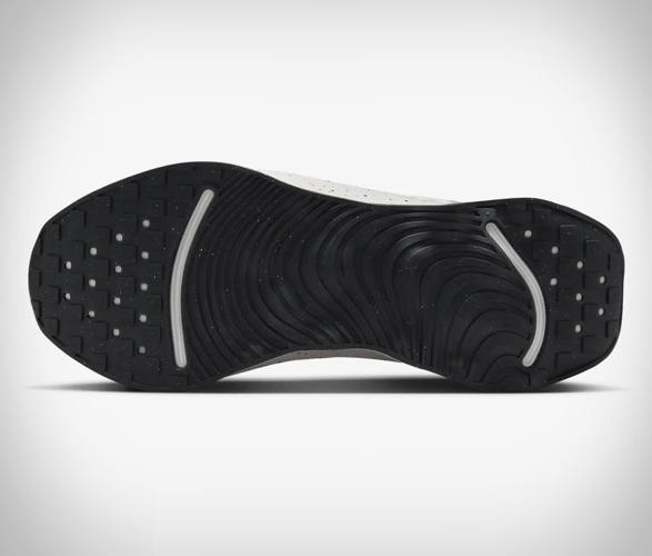 nike-motiva-walking-shoes-6.jpg