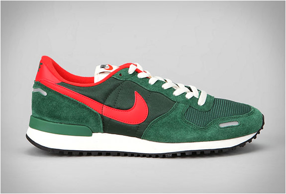 Nike Vortex Vintage Sneaker