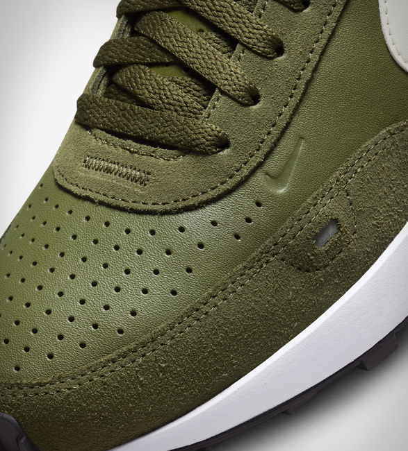 nike-waffle-one-leather-6.jpg