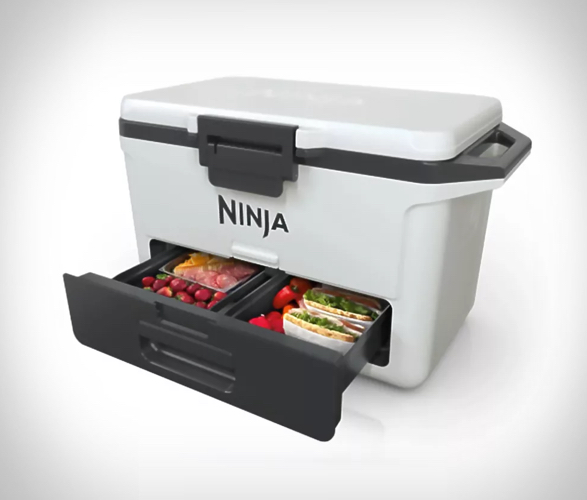ninja-frostvault-hard-cooler-6.jpg