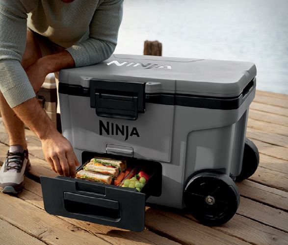 ninja-frostvault-wheeled-cooler-2.jpg | Image