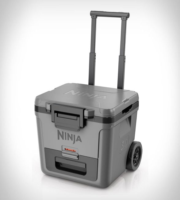 ninja-frostvault-wheeled-cooler-6.jpg