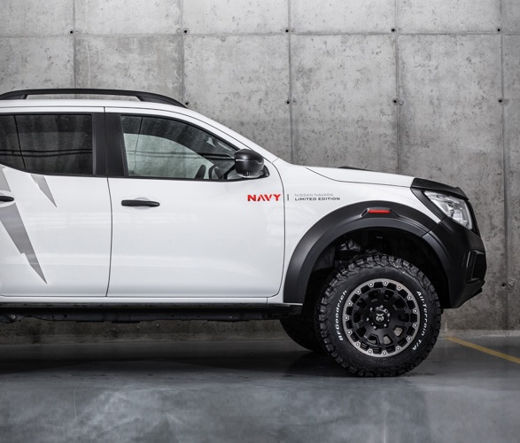 nissan-navarra-navy-3.jpg | Image