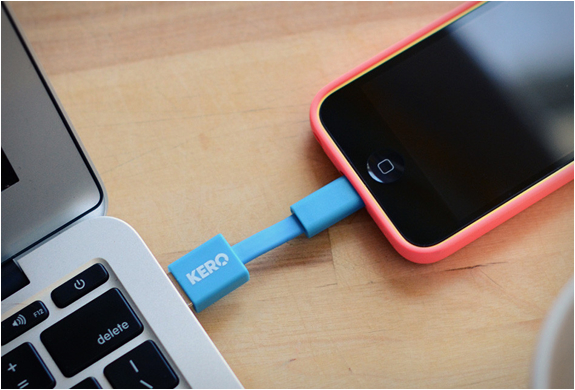 nomad-keyring-cable-3.jpg | Image