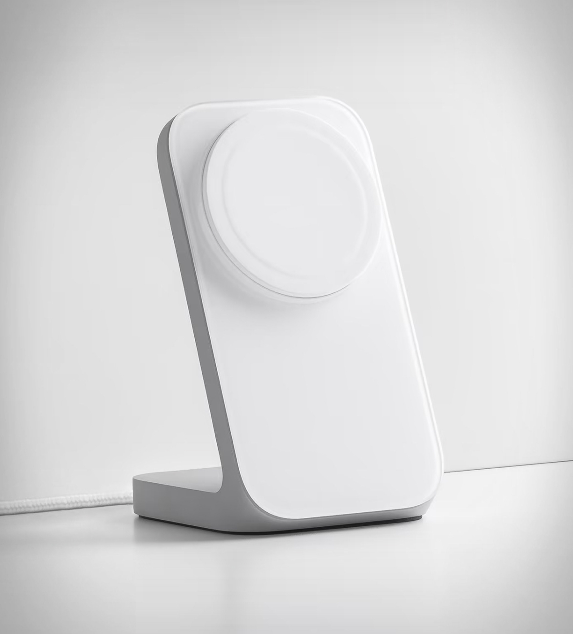 nomad-stand-one-magsafe-charger-9.jpg