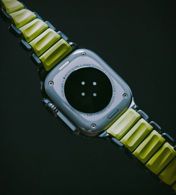 nomad-stratos-band-8.jpg | Image