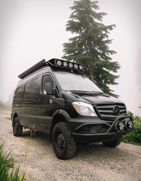 nomad-vanz-11.jpg