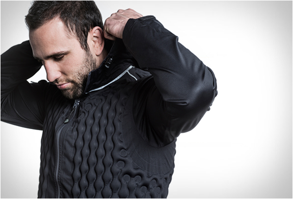 nudown-outerwear-4.jpg | Image