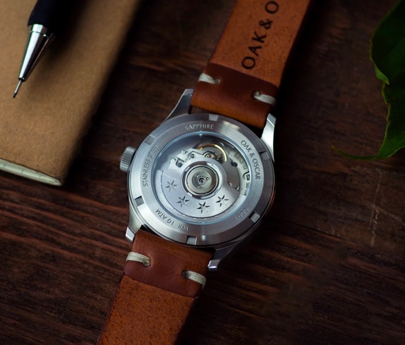 oak-oscar-olmsted-watch-3.jpg | Image