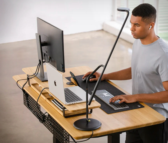 oakywood-standing-desk-2.jpg | Image