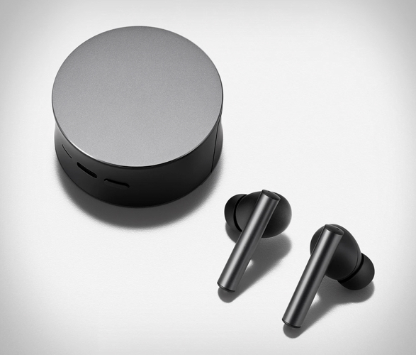 oddict-twig-pro-earbuds-2.jpg | Image