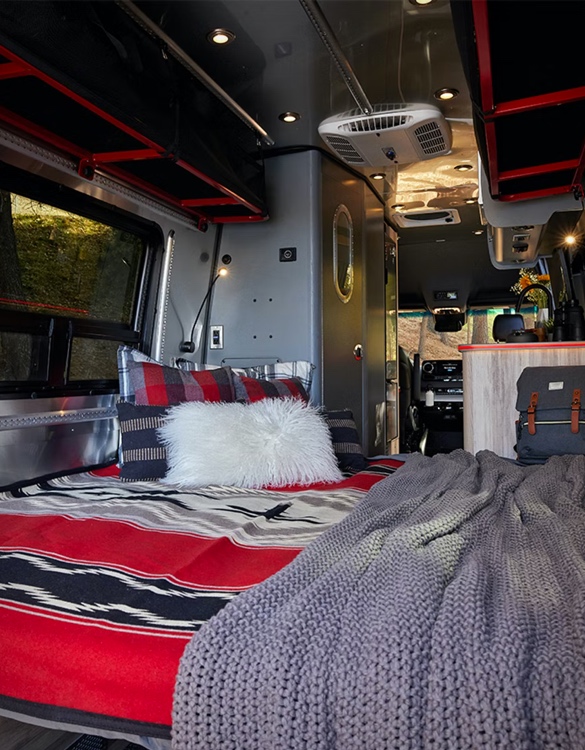 omaze-win-an-airstream-interstate-24x-4.jpg | Image