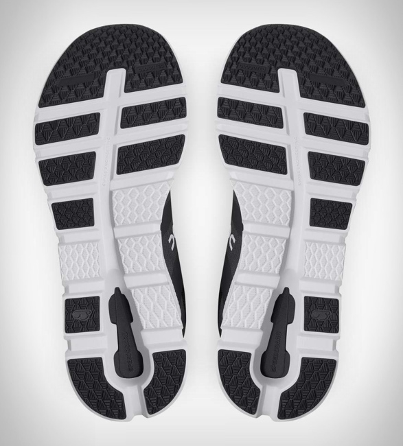 on-cloudrunner-3.jpg | Image
