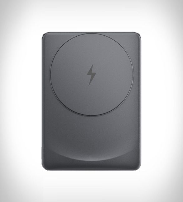 oneplus-slim-magnetic-power-bank-3.jpg | Image