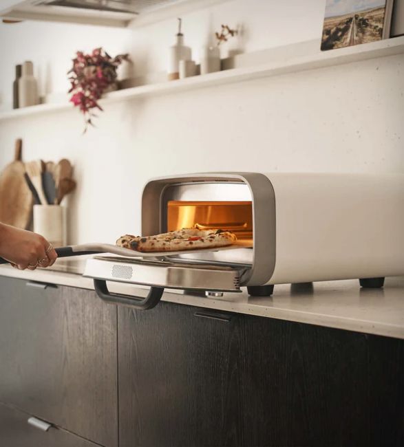 ooni-volt-2-electric-pizza-oven-4.jpg | Image