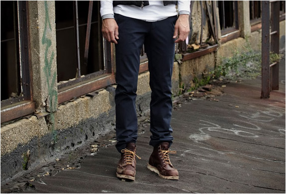 outlier-autumnweight-chino-3.jpg | Image