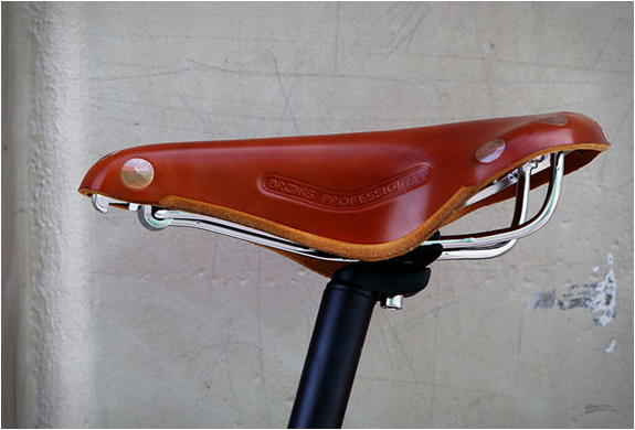 overlap-bikes-4.jpg | Image