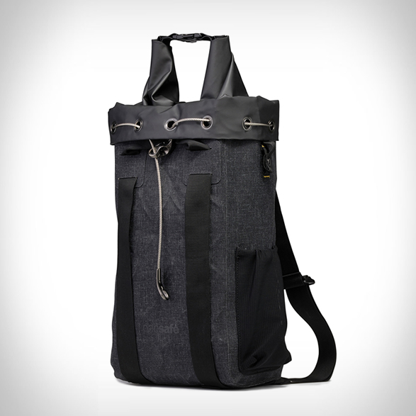 pacsafe-dry-anti-theft-portable-safe-2.jpg | Image