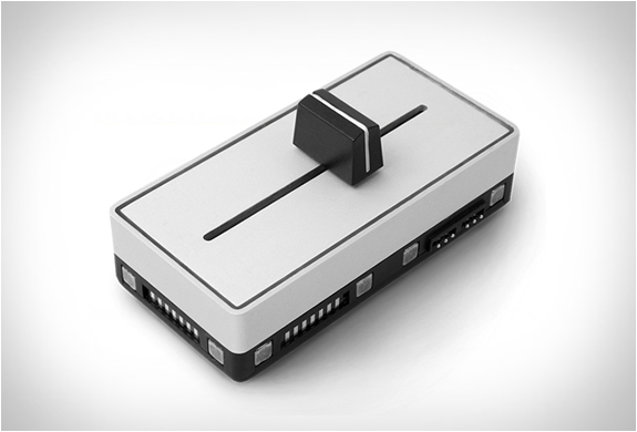 palette-modular-controller-6.jpg