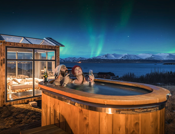 panorama-glass-lodge-7.jpg