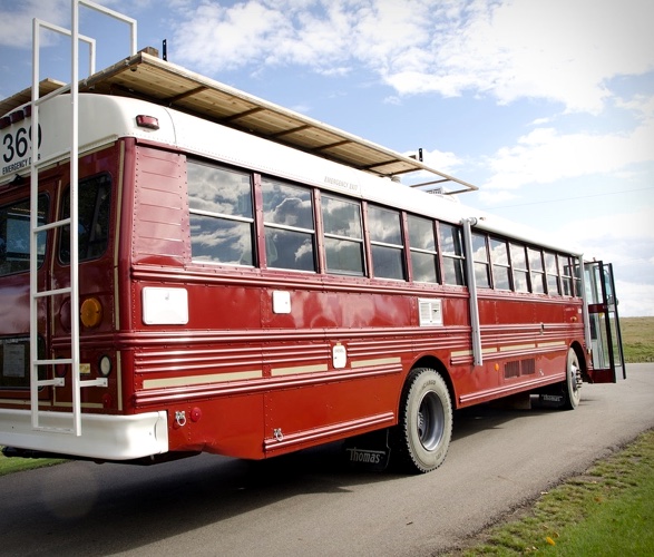 paved-to-pines-school-bus-conversions-9.jpg