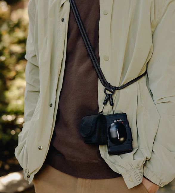 peak-design-mobile-straps-2.jpg | Image