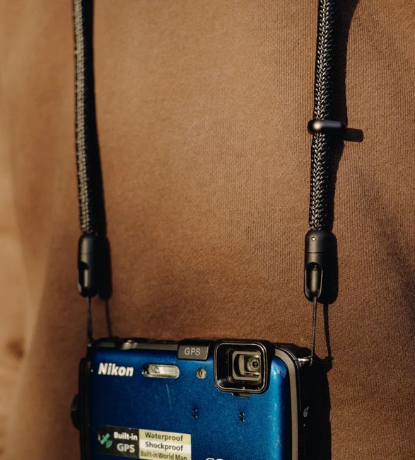 peak-design-mobile-straps-7.jpg | Image