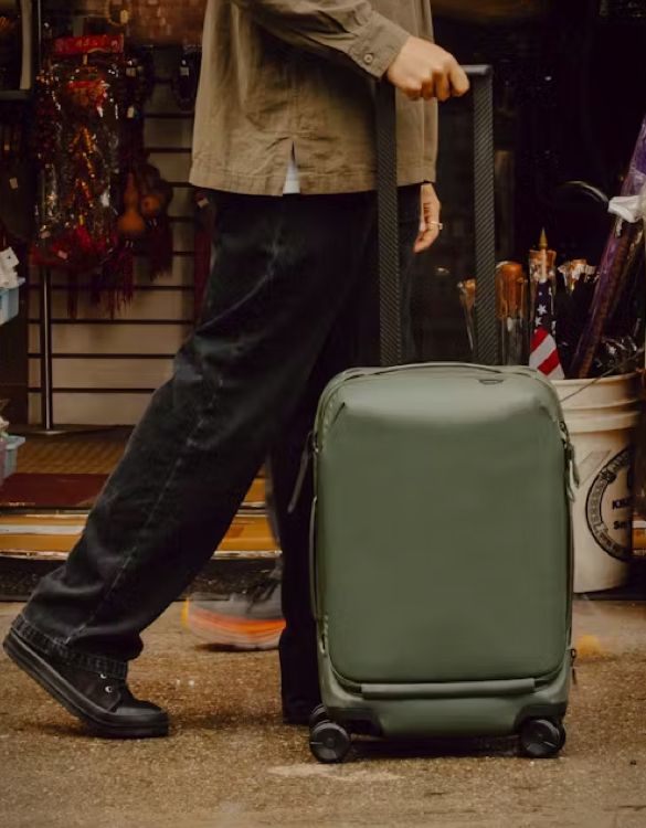 peak-design-roller-pro-carry-on-2.jpg | Image