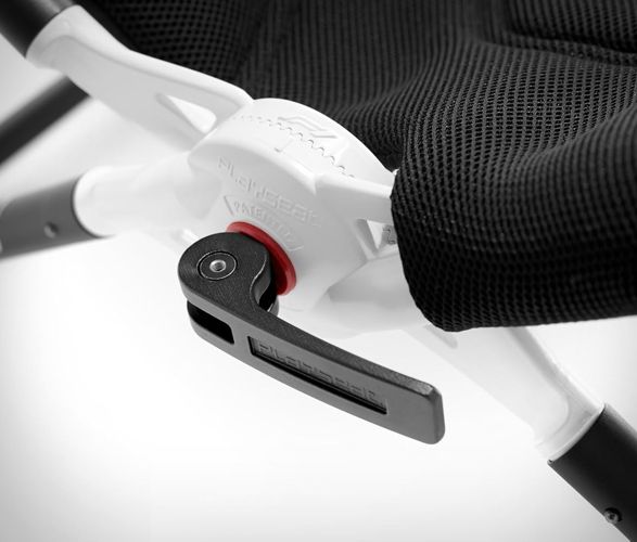 playseat-f1-edition-racing-simulator-cockpit-4.jpg | Image