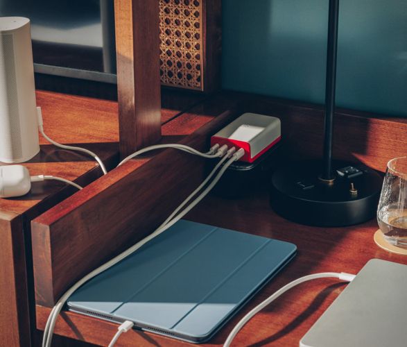 plugbug-twelve-south-5.jpg | Image