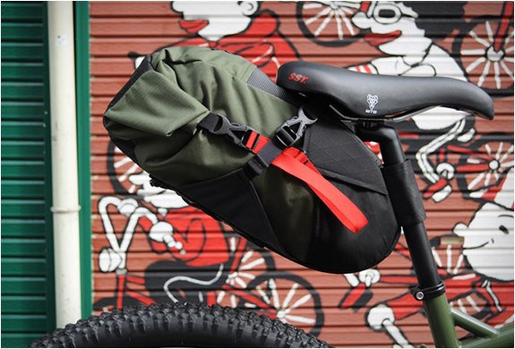 porcelain-rocket-bicycle-bags-2.jpg | Image