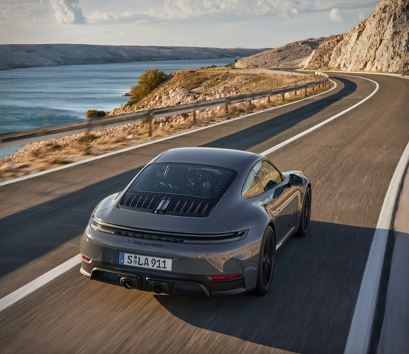 porsche-911-hybrid-8.jpeg