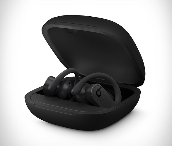 powerbeats-pro-wireless-earphones-2.jpg | Image