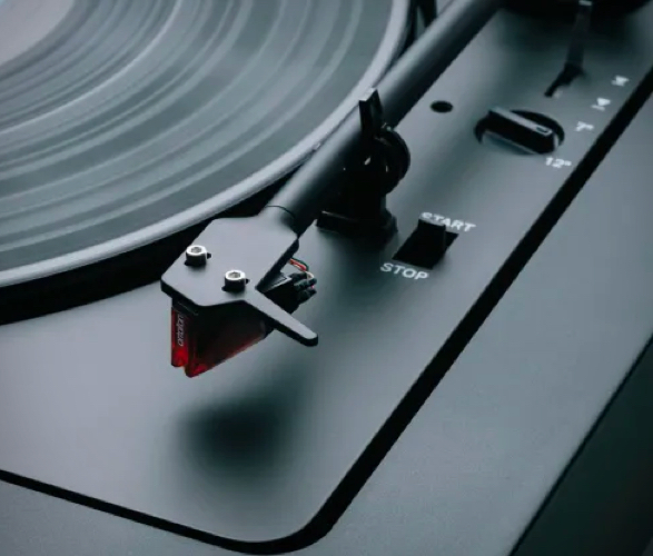 pro-ject-automat-a2-turntable-2.jpeg | Image
