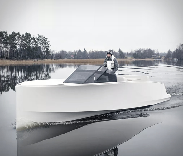 q30-electric-boat-10.jpg