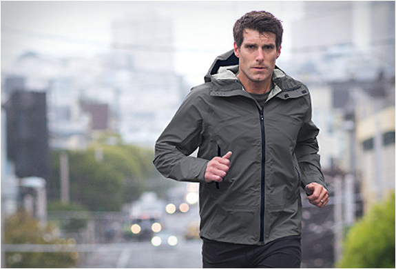 qor-neoshell-lightweight-performance-jacket-6.jpg