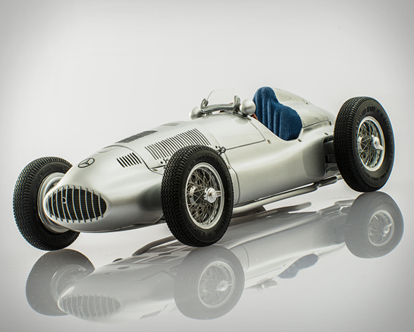 racing-heros-8.jpg