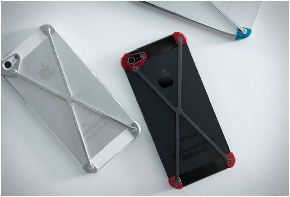 radius-minimalist-iphone-case-5.jpg | Image