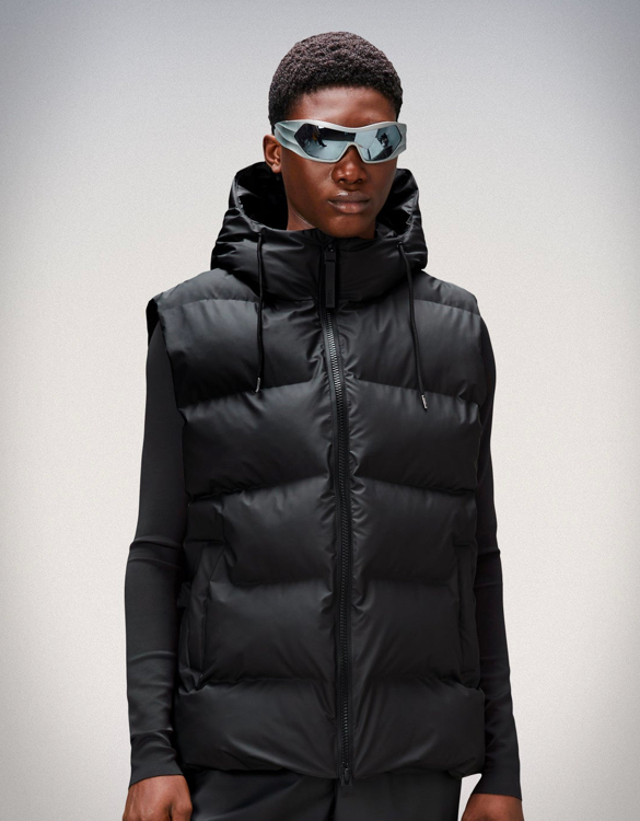 rains-puffer-jackets-6.jpg