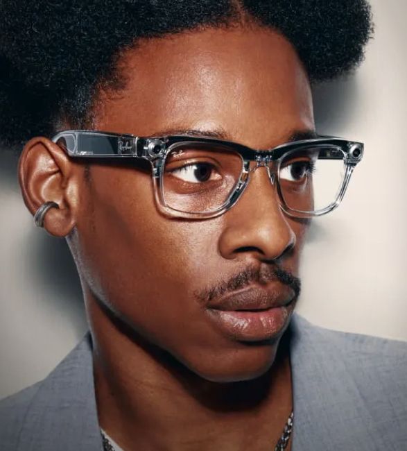 ray-ban-transparent-meta-wayfarer-6.jpg