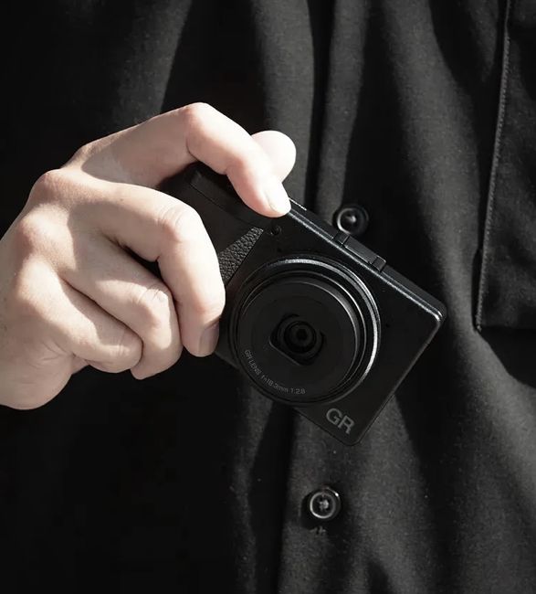 ricoh-gr-iv-camera-3.jpg | Image
