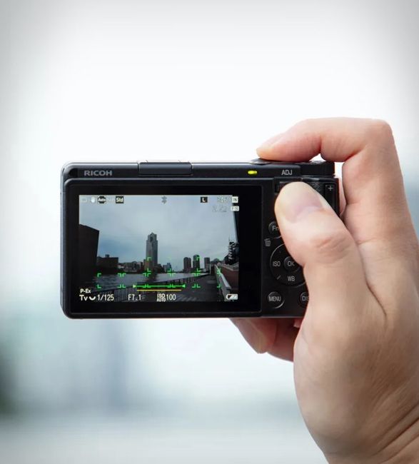 ricoh-gr-iv-camera-4.jpg | Image