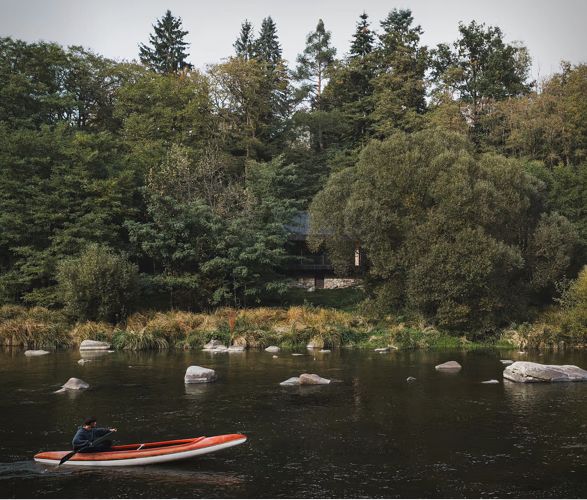 riverside-cabin-by-mimosa-architekti-1.jpg | Image