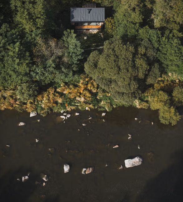 riverside-cabin-by-mimosa-architekti-1a.jpg | Image