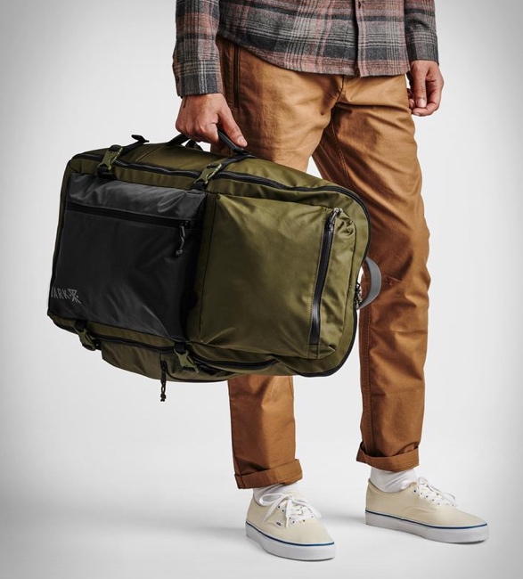 roark-5-day-mule-bag-3.jpg