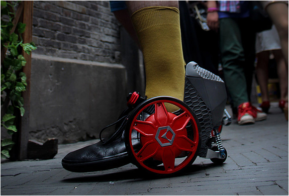 rocketskates-4.jpg | Image